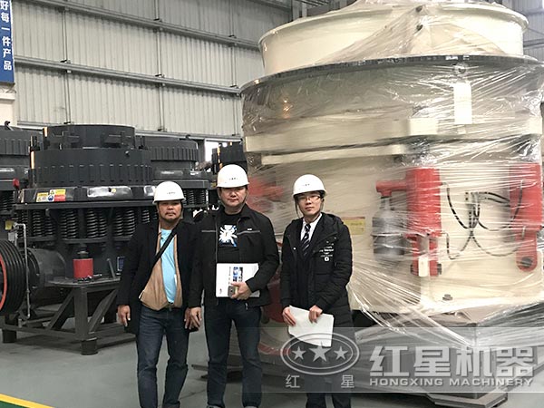 100tph中碎圓錐碎石機廠家實力強、優(yōu)惠多